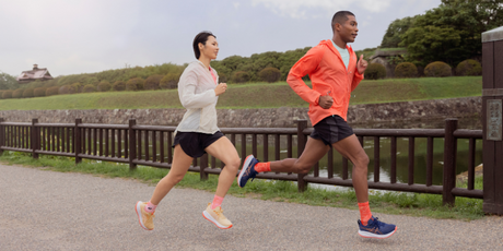 ASICS Gel-Cumulus 27: comfort e reattività per ogni runner