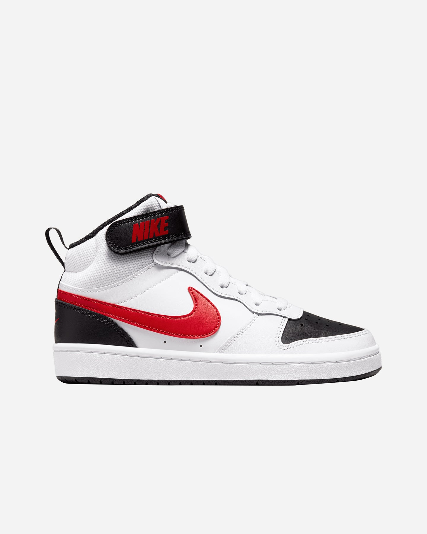 intersport nike court borough mid