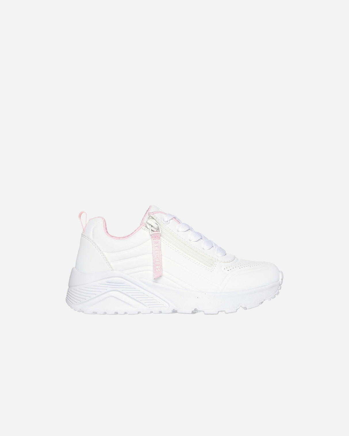 S5665822_WHT