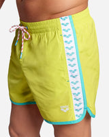 S5685500_682cl003