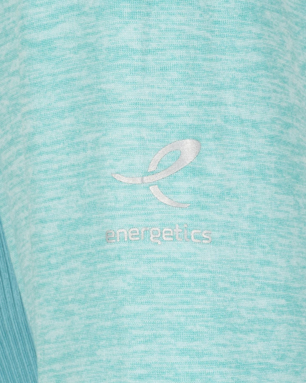 S5698674_908cl002