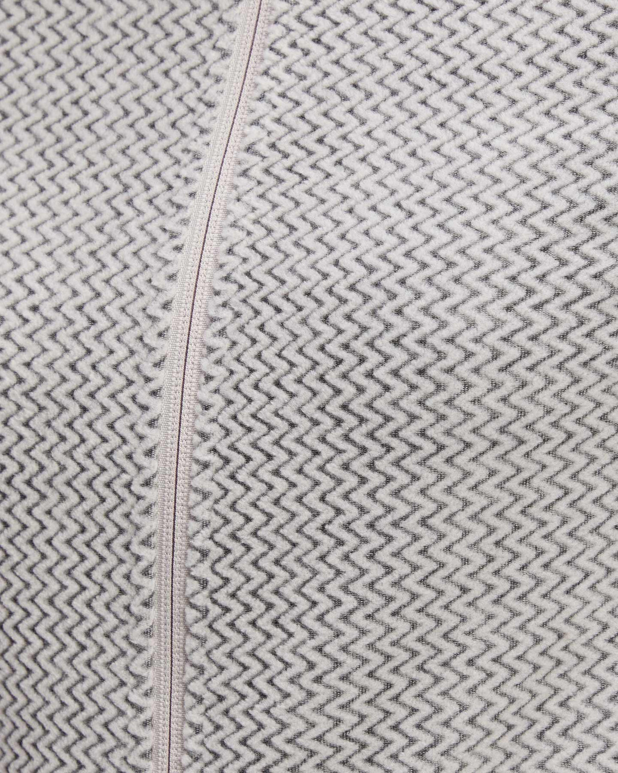 S5699234_902cl005