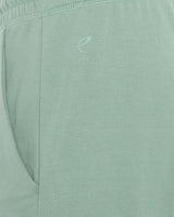 S5723402_0001YCcl002