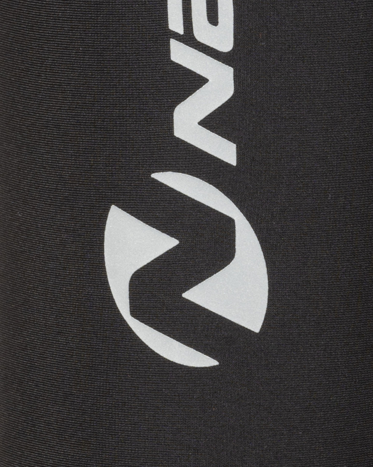 S5776378_050cl001