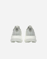 S5787448_301cl004