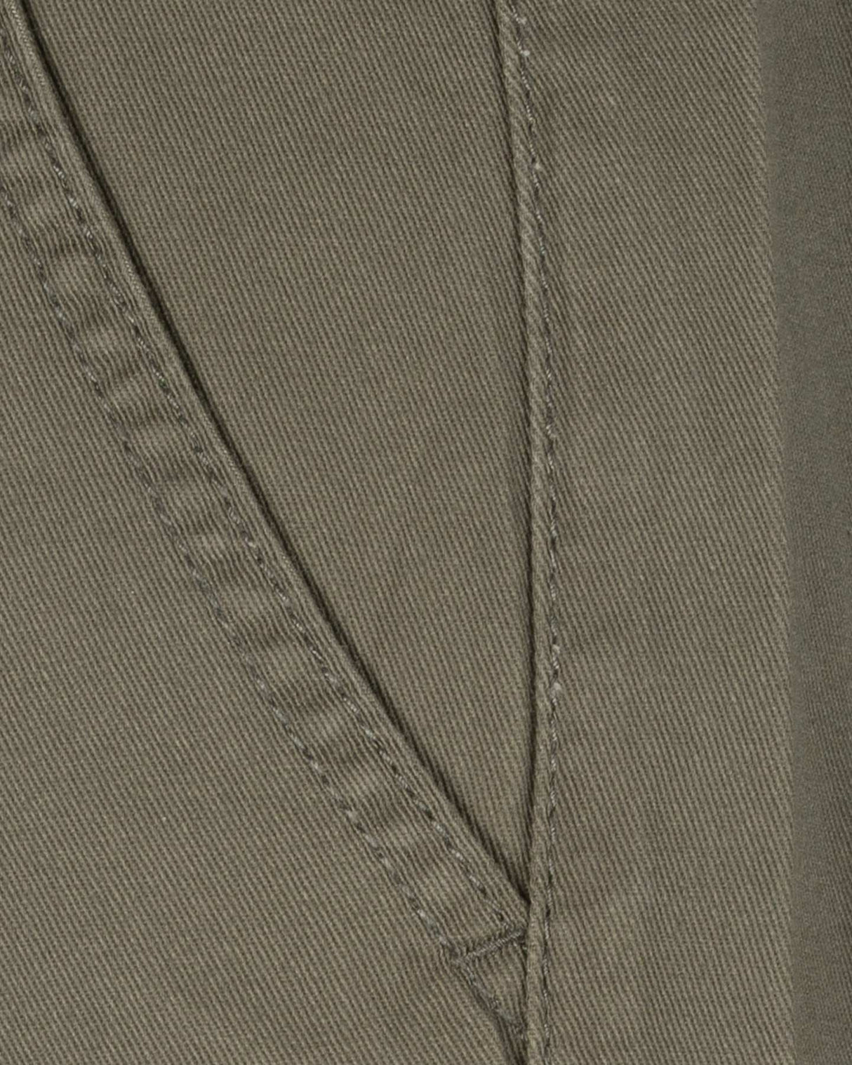 S5829512_762cl002