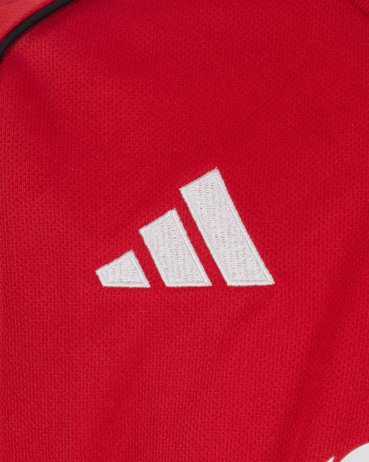 S5848926_UNIcl002