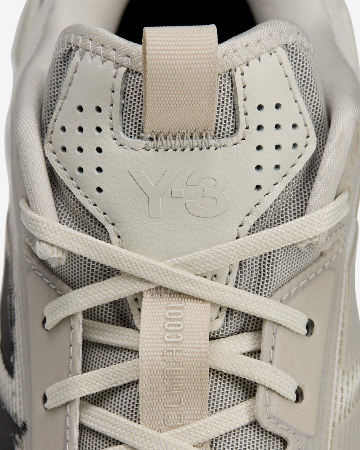 S5894026_UNIcl005